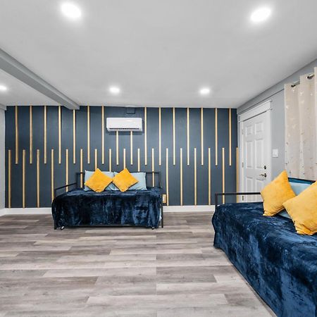 Modern 2Br City Center Getaway With Free Park Houston Buitenkant foto